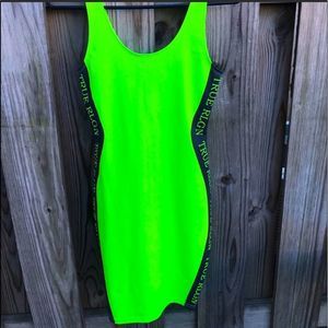 True Religion body con